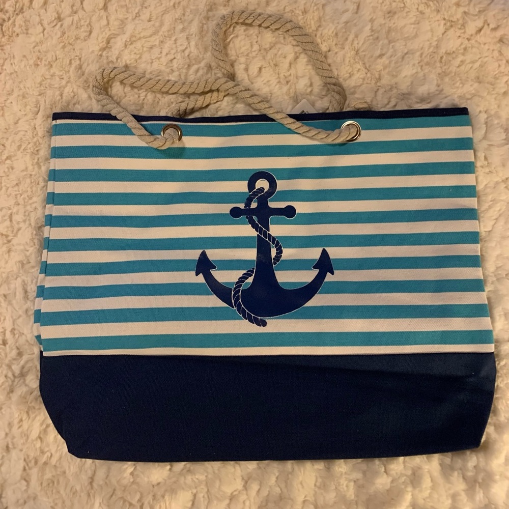 NWT striped nautical beach tote